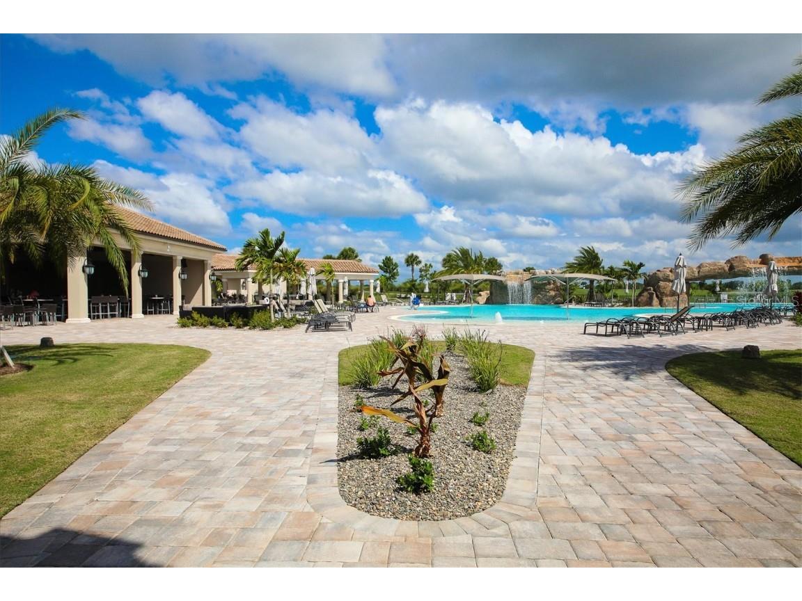 5624 Palmer Circle #105 Bradenton FL 34211 A4649523 image48