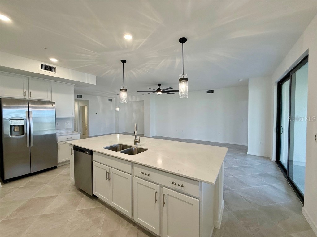 5624 Summit Pointe Circle #104 Bradenton FL 34210 A4663414 image7