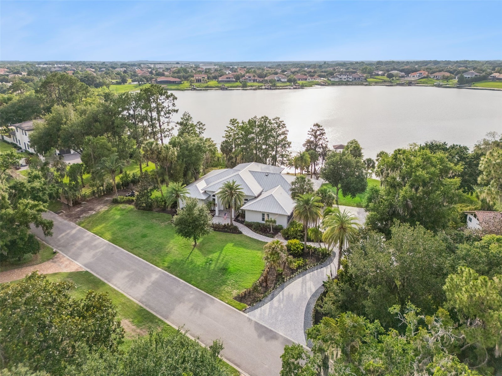 5624 W Lake Butler Road Windermere FL 34786 - LAKE DAVIS O6411407 image1