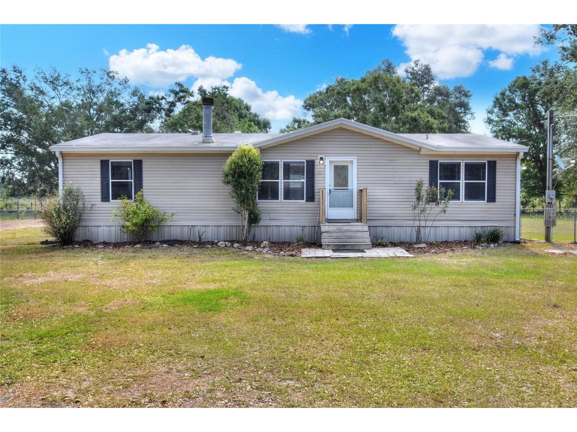 5625 Christine Road Lakeland FL 33810 L4952455 image1