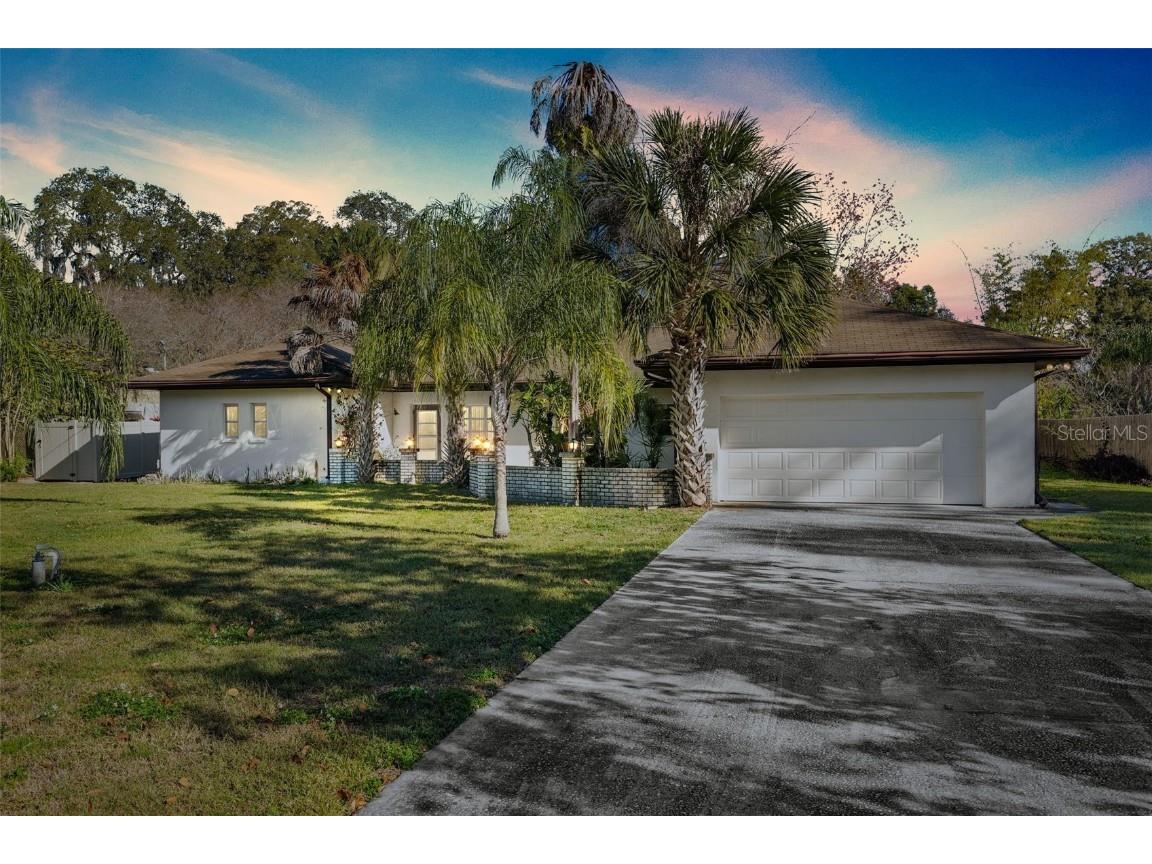 5625 Half Moon Lake Road Tampa FL 33625 - LITTLE HALF MOON LAKE T3504652 image1