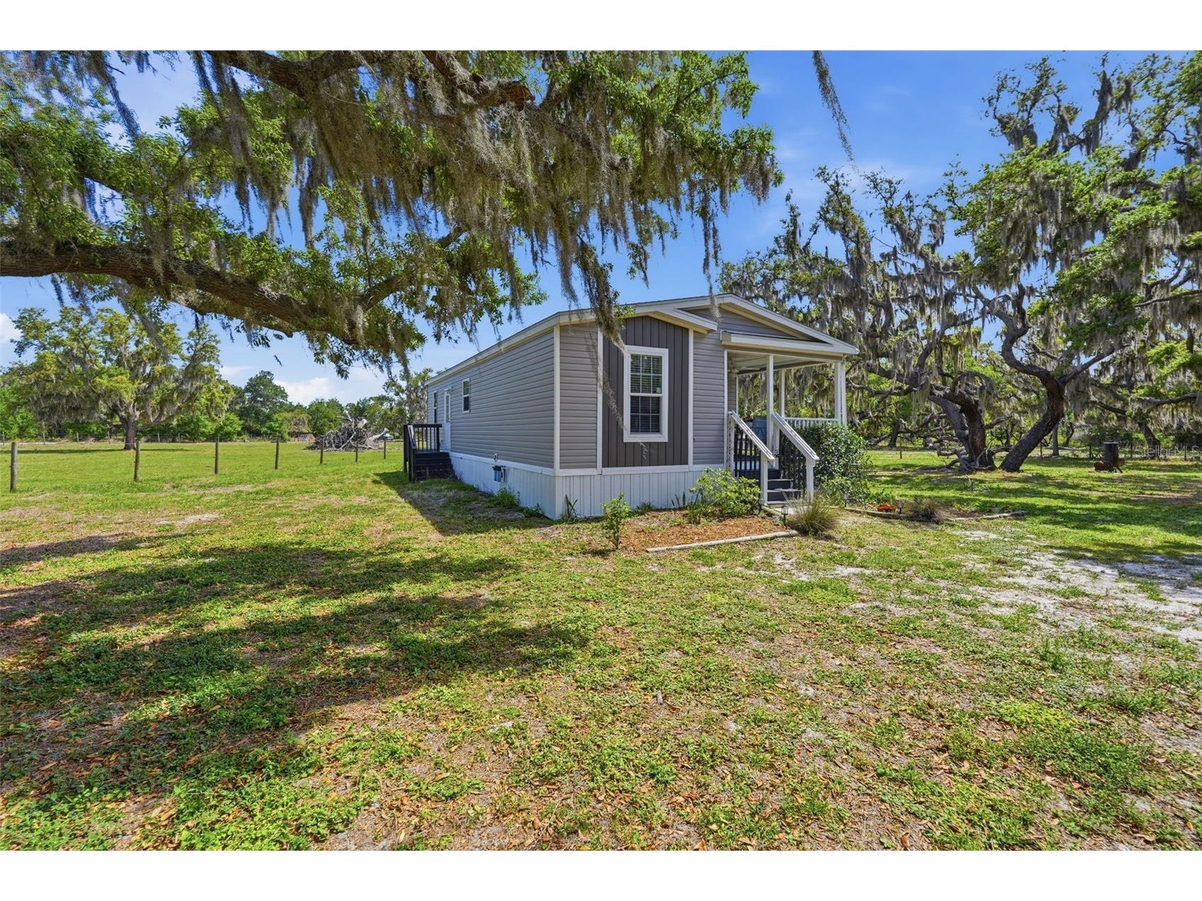 5625 Hog Town Lane Myakka City FL 34251 A4689513 image5