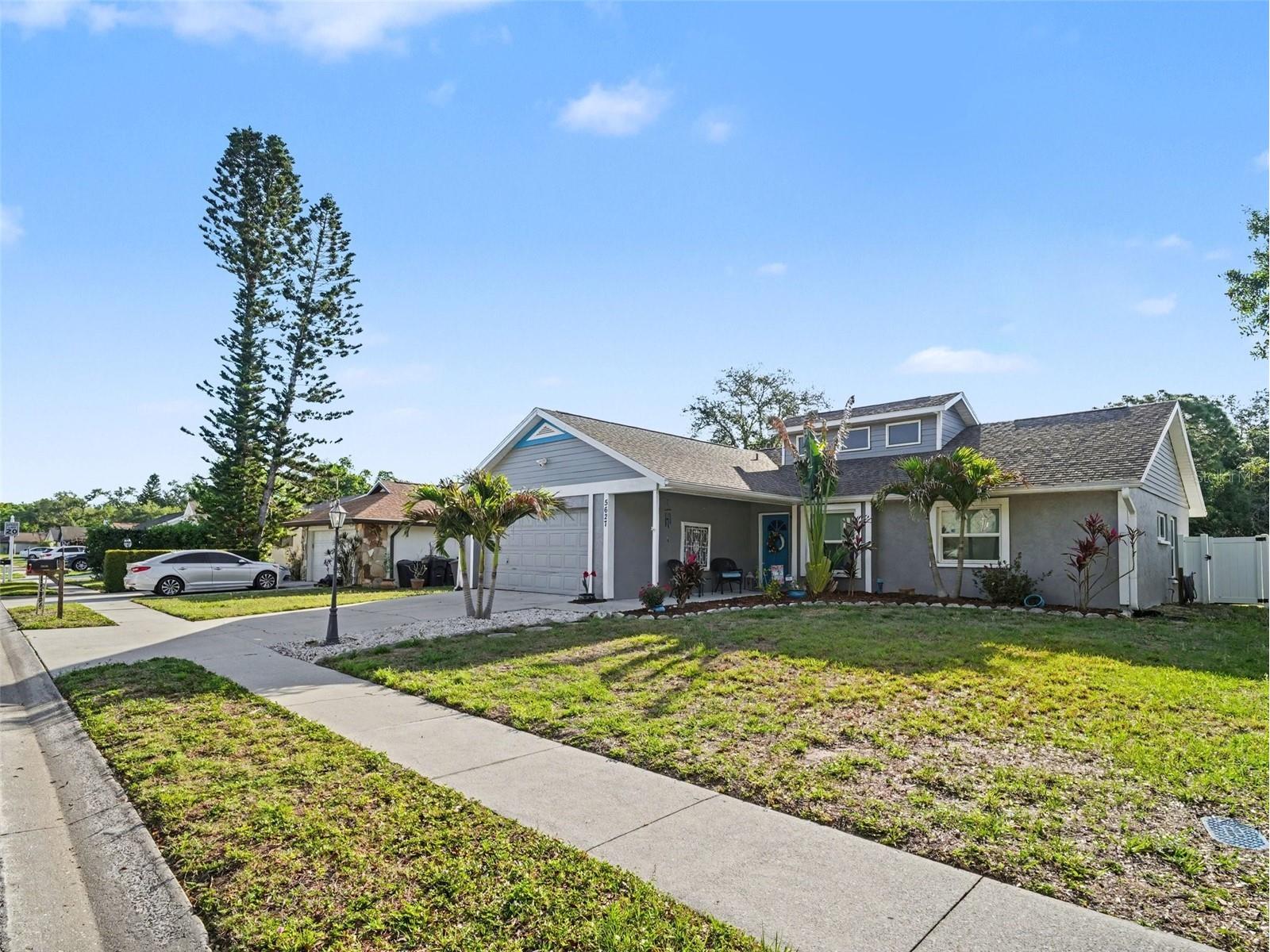 5627 35th Court E Bradenton FL 34203 TB8500530 image2