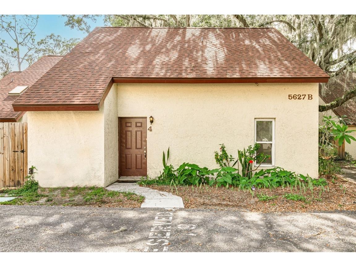 5627 Ashley Oaks Drive #4 Tampa FL 33617 U8214875 image1