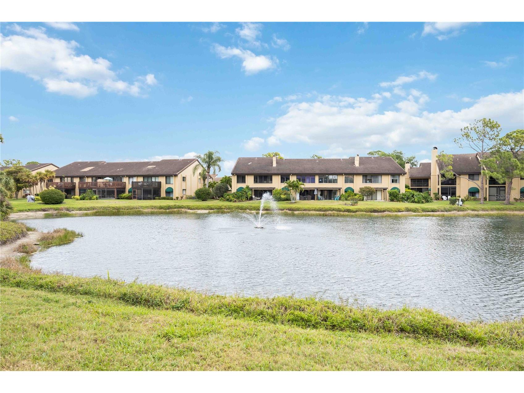 5627 Ashton Way #5627 Sarasota FL 34231 - ASHTON LAKES A4688691 image1