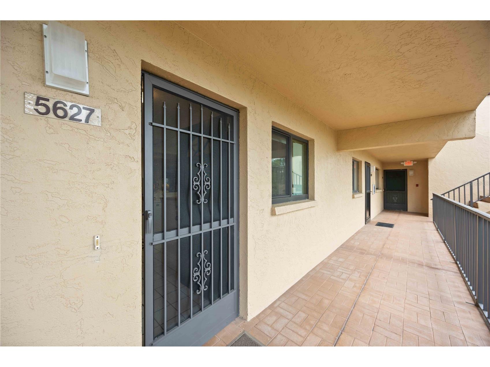 5627 Ashton Way #5627 Sarasota FL 34231 - ASHTON LAKES A4688691 image2
