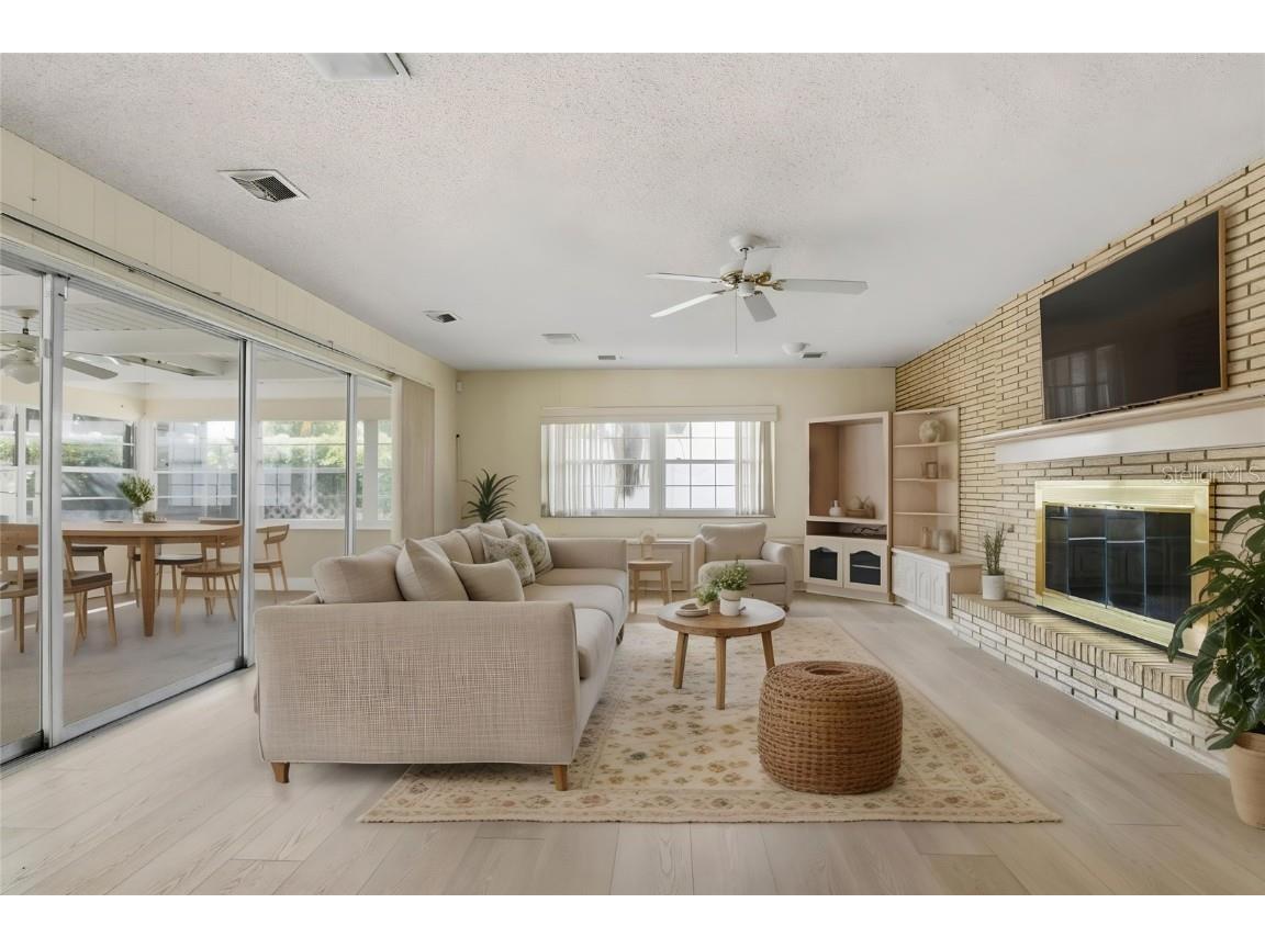 5627 Oakland Drive Tampa FL 33617 O6320799 image15