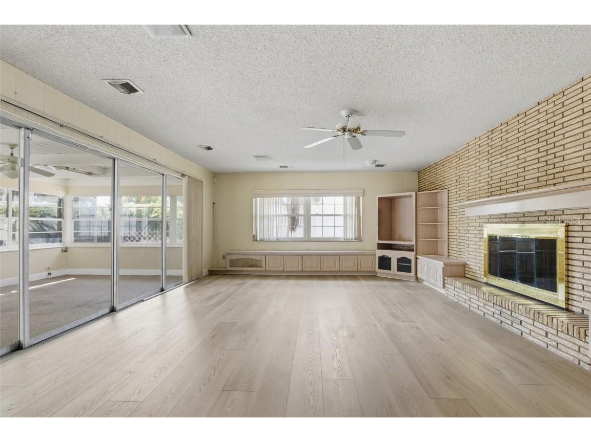 5627 Oakland Drive Tampa FL 33617 O6320799 image16