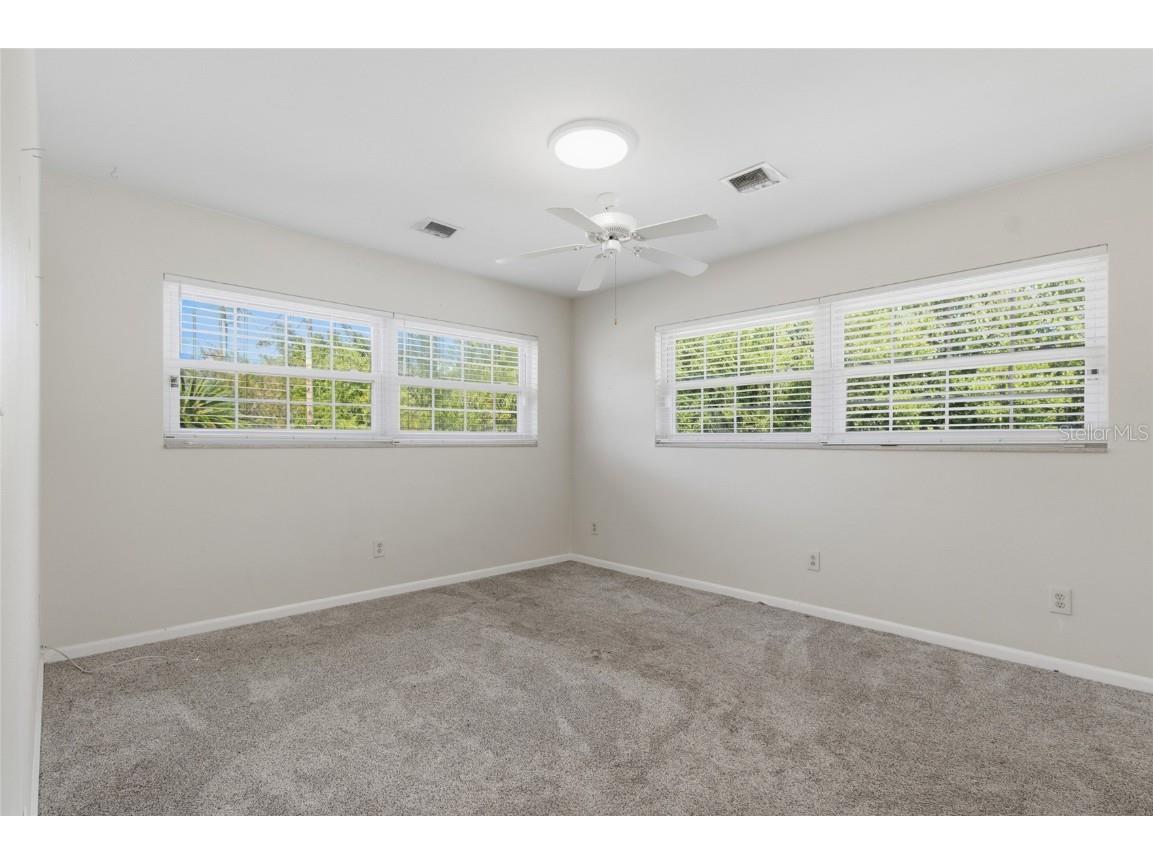 5627 Oakland Drive Tampa FL 33617 O6320799 image33