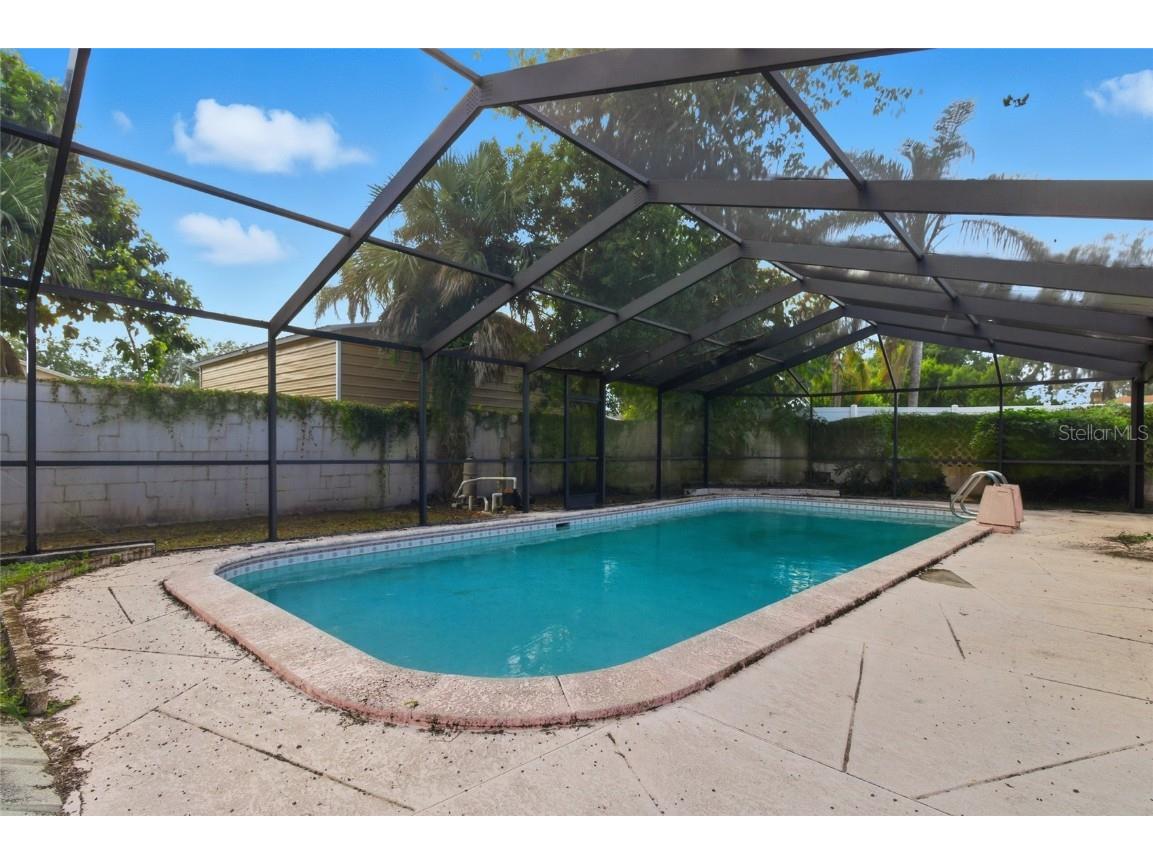 5627 Oakland Drive Tampa FL 33617 O6320799 image45