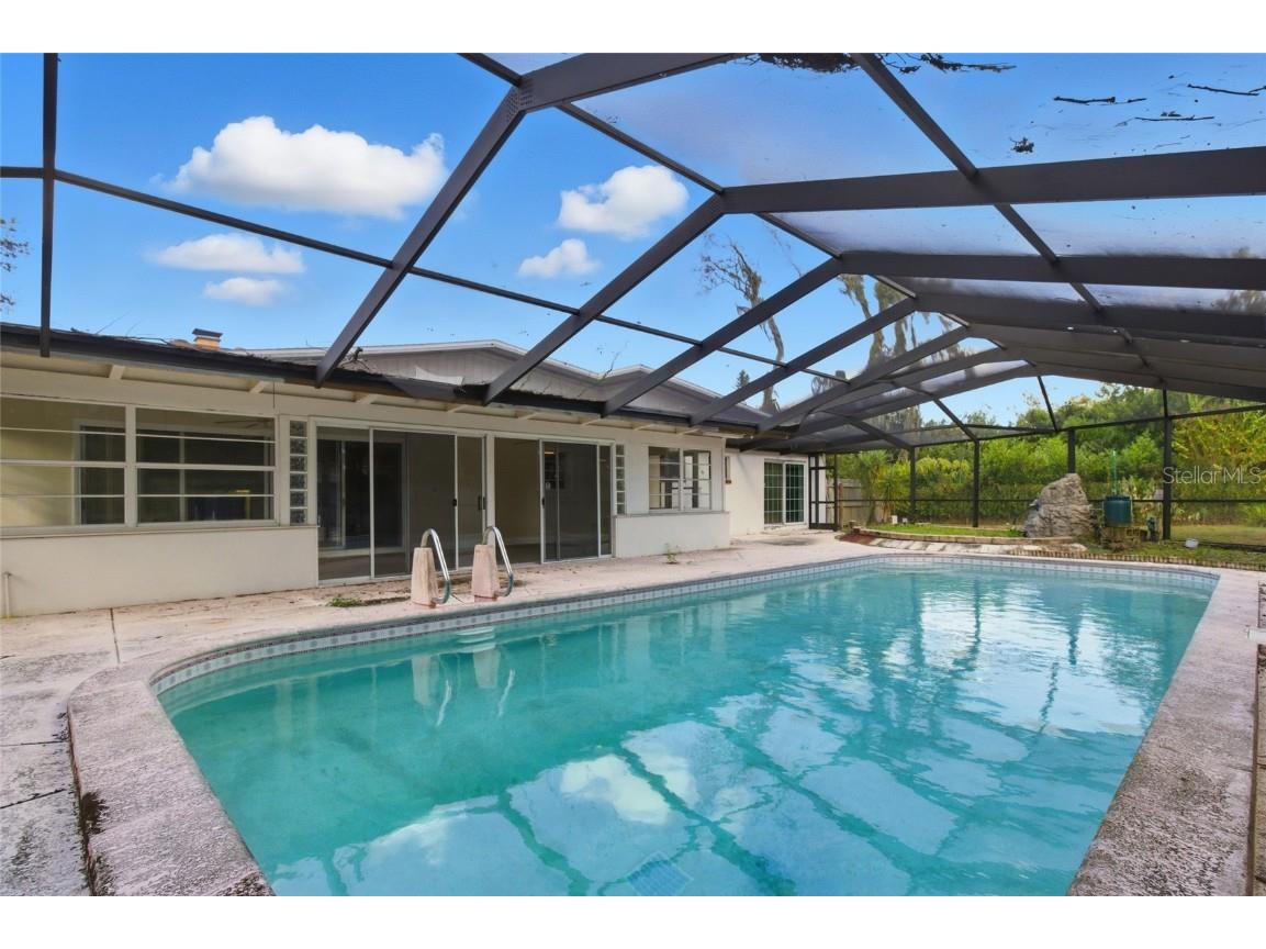 5627 Oakland Drive Tampa FL 33617 O6320799 image47