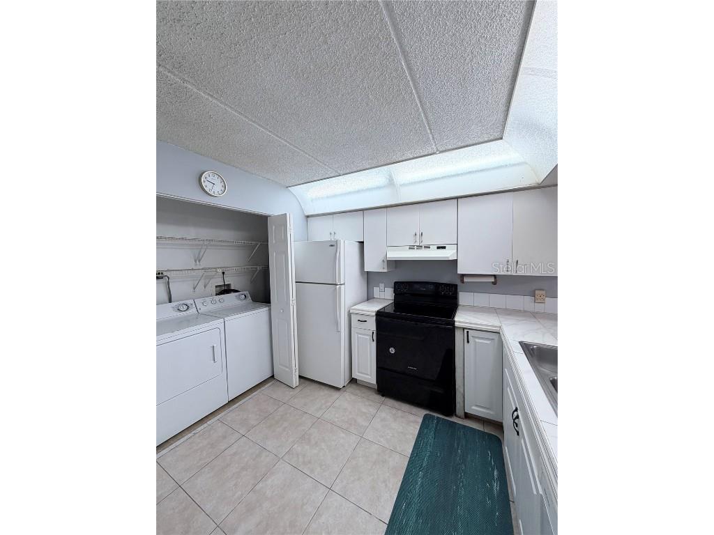 5628 Blue Shadows Court #2 Orlando FL 32811 S5138966 image5