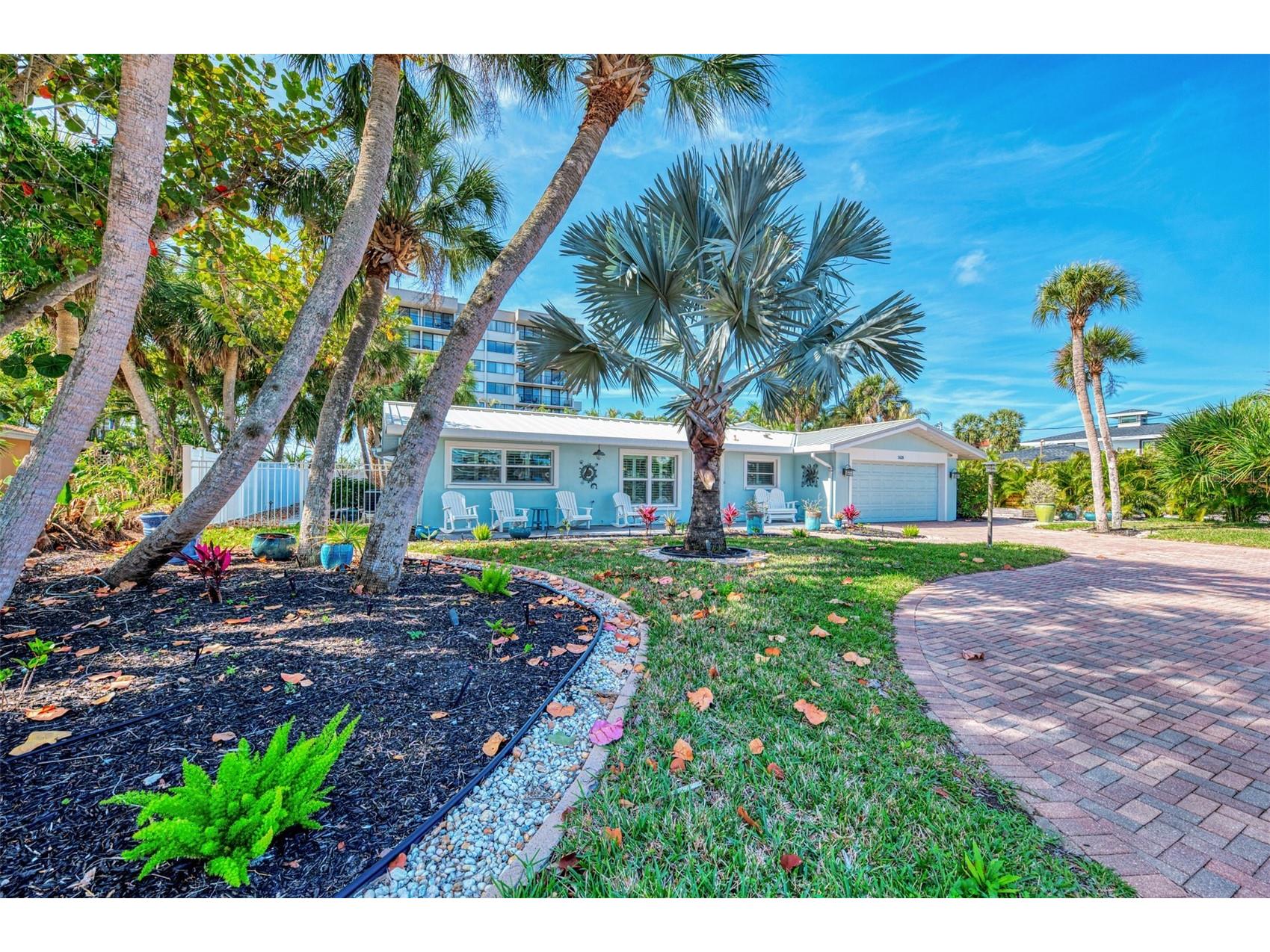 5628 Cape Leyte Drive Sarasota FL 34242 A4692170 image10