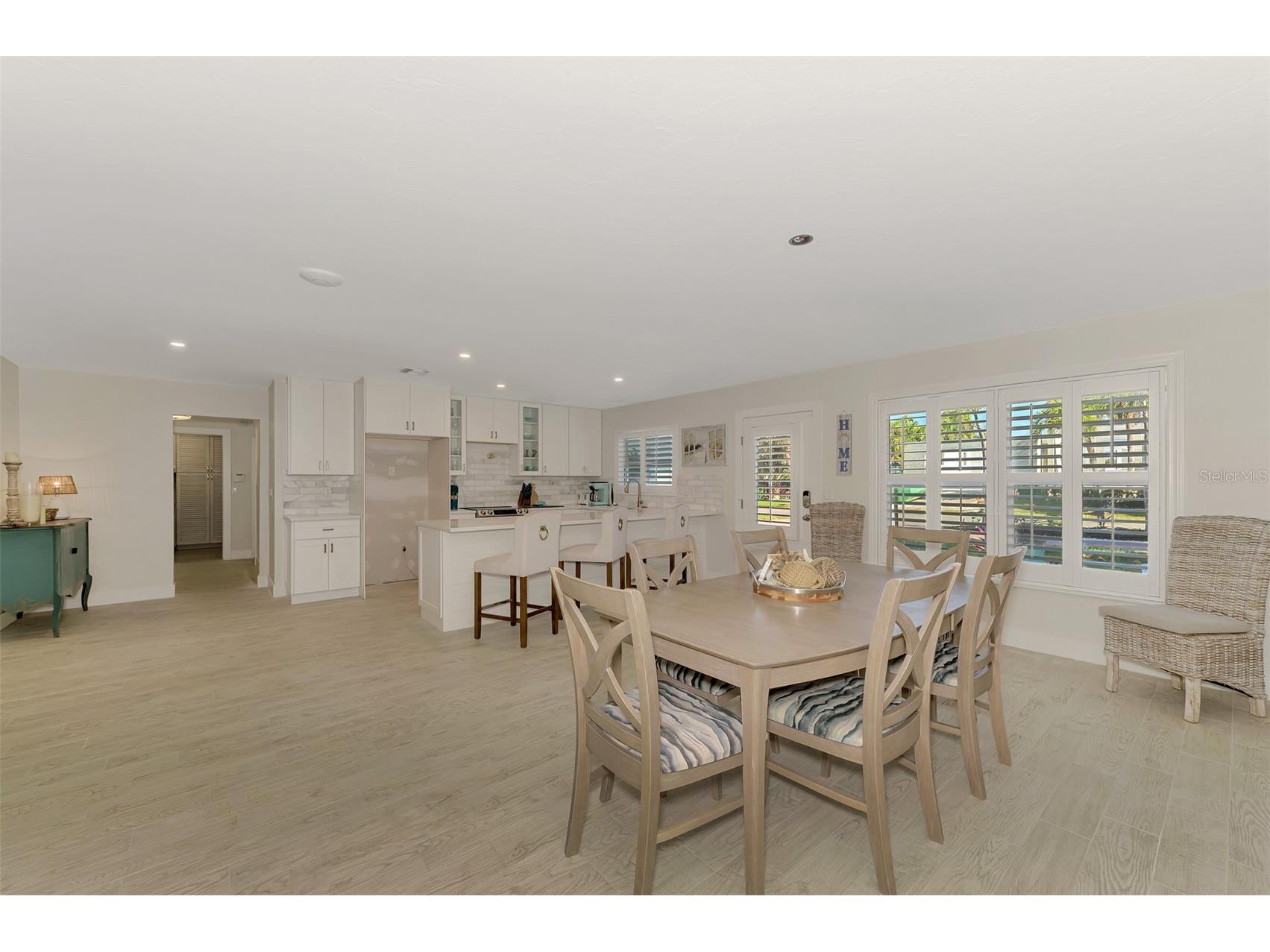 5628 Cape Leyte Drive Sarasota FL 34242 A4692170 image15