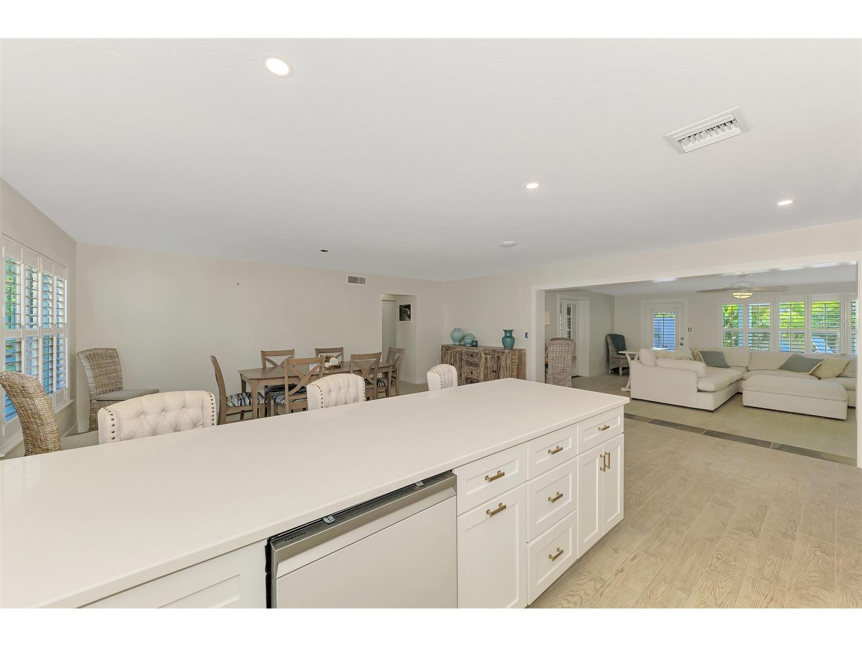 5628 Cape Leyte Drive Sarasota FL 34242 A4692170 image27