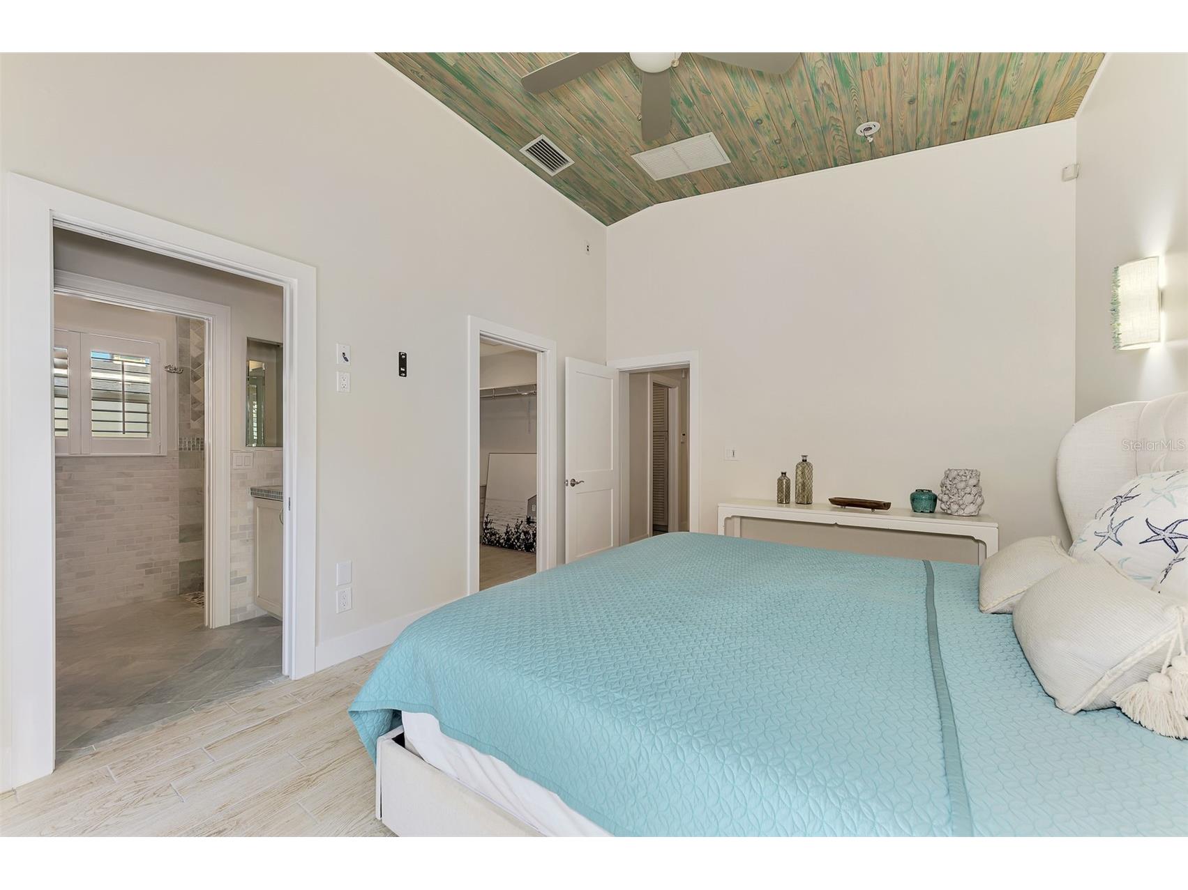 5628 Cape Leyte Drive Sarasota FL 34242 A4692170 image40