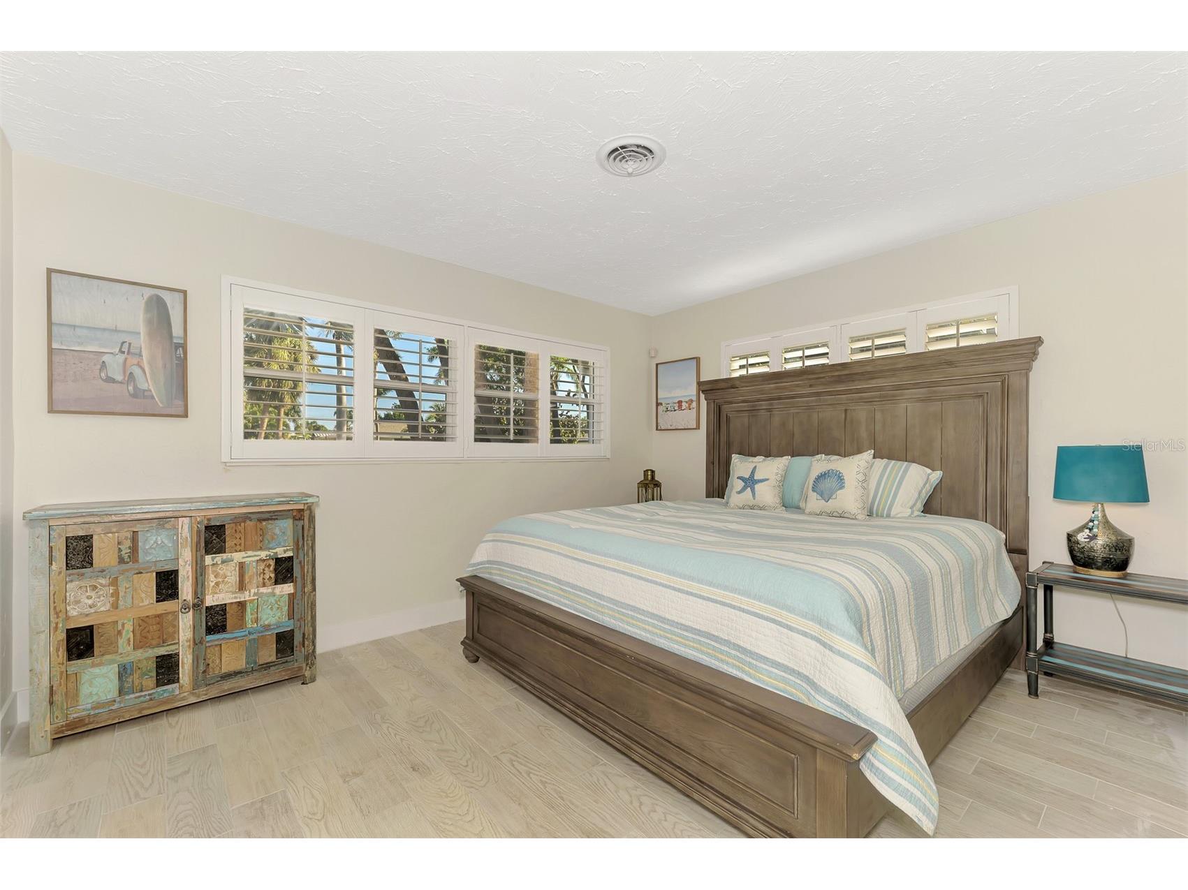 5628 Cape Leyte Drive Sarasota FL 34242 A4692170 image50