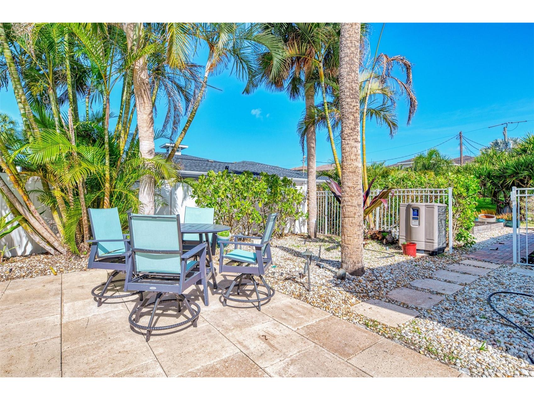 5628 Cape Leyte Drive Sarasota FL 34242 A4692170 image58