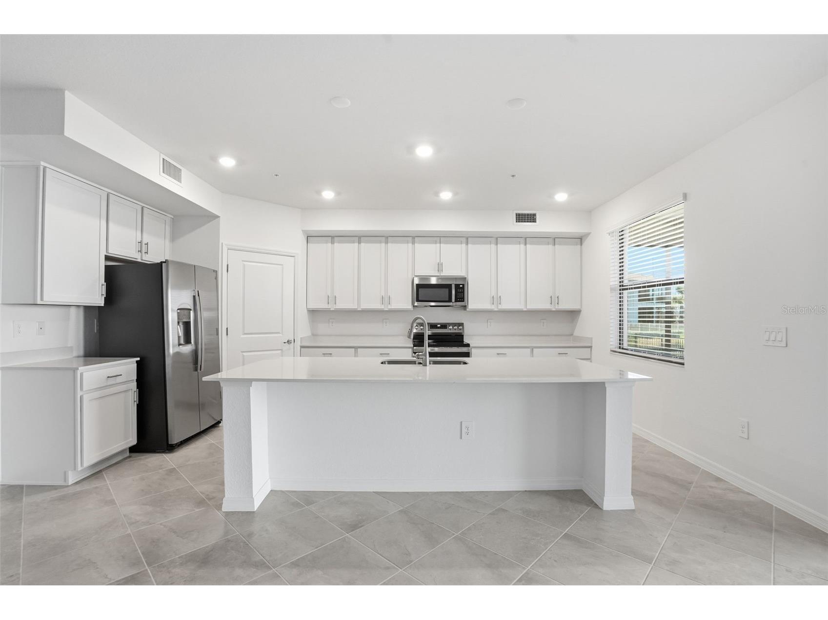 5628 Summit Pointe Circle #101 Bradenton FL 34210 TB8378742 image17