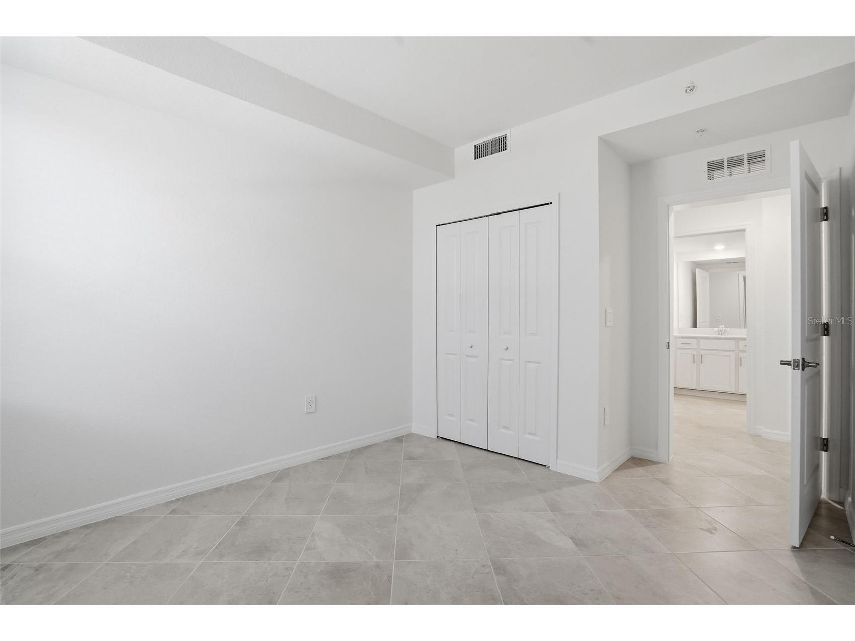 5628 Summit Pointe Circle #101 Bradenton FL 34210 TB8378742 image23