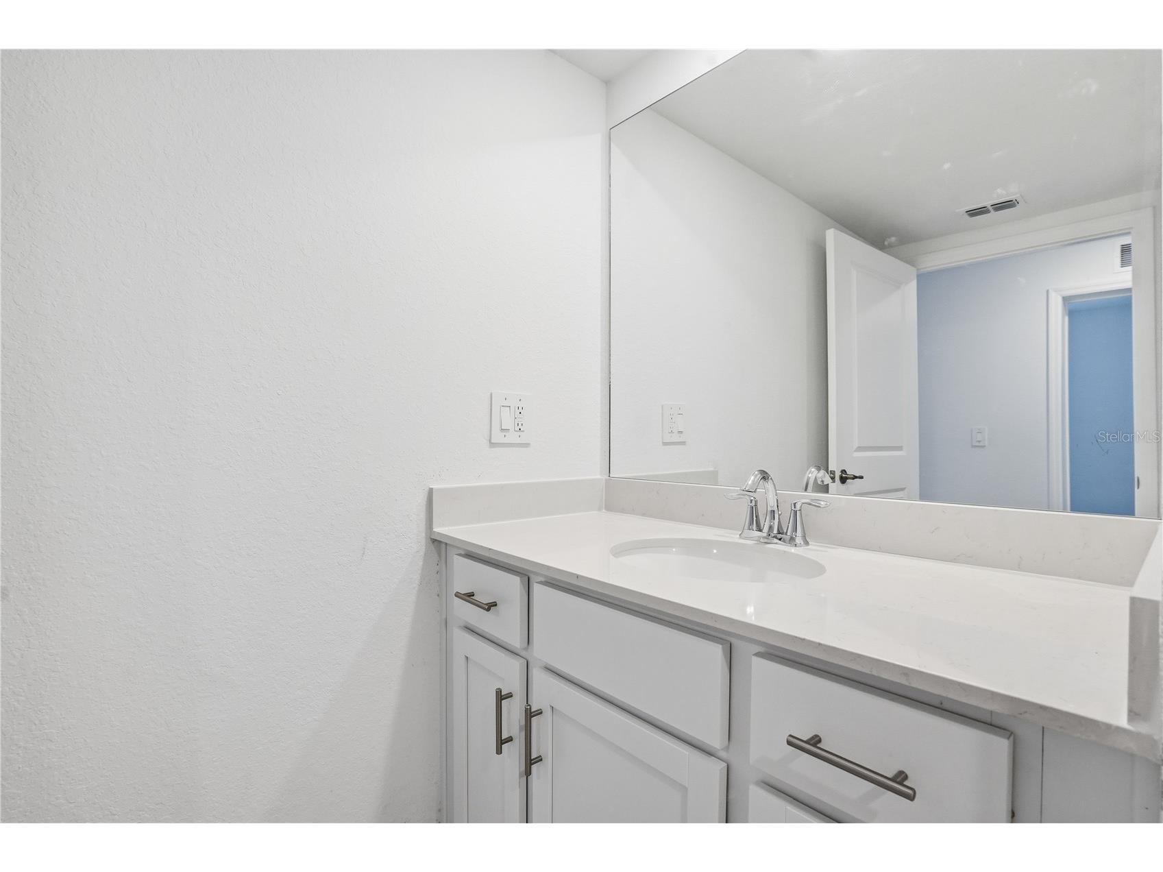 5628 Summit Pointe Circle #101 Bradenton FL 34210 TB8378742 image28