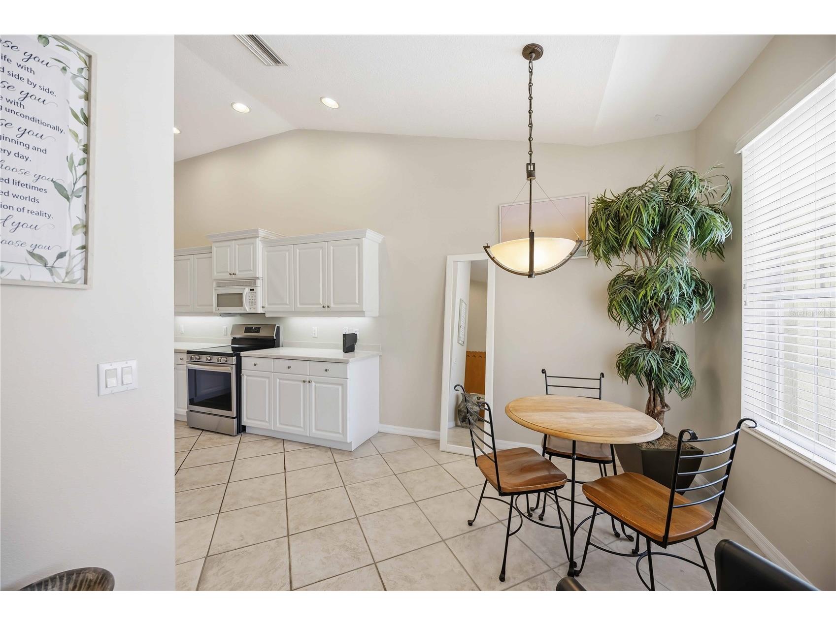 5629 Key Largo Court #B06 Bradenton FL 34203 - BRADEN RIVER A4692020 image17