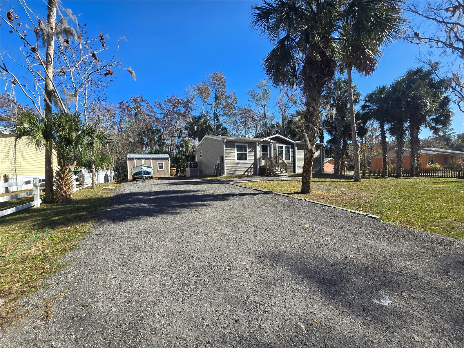 56290 Cherry Tree Road Astor FL 32102 R4910603 image15