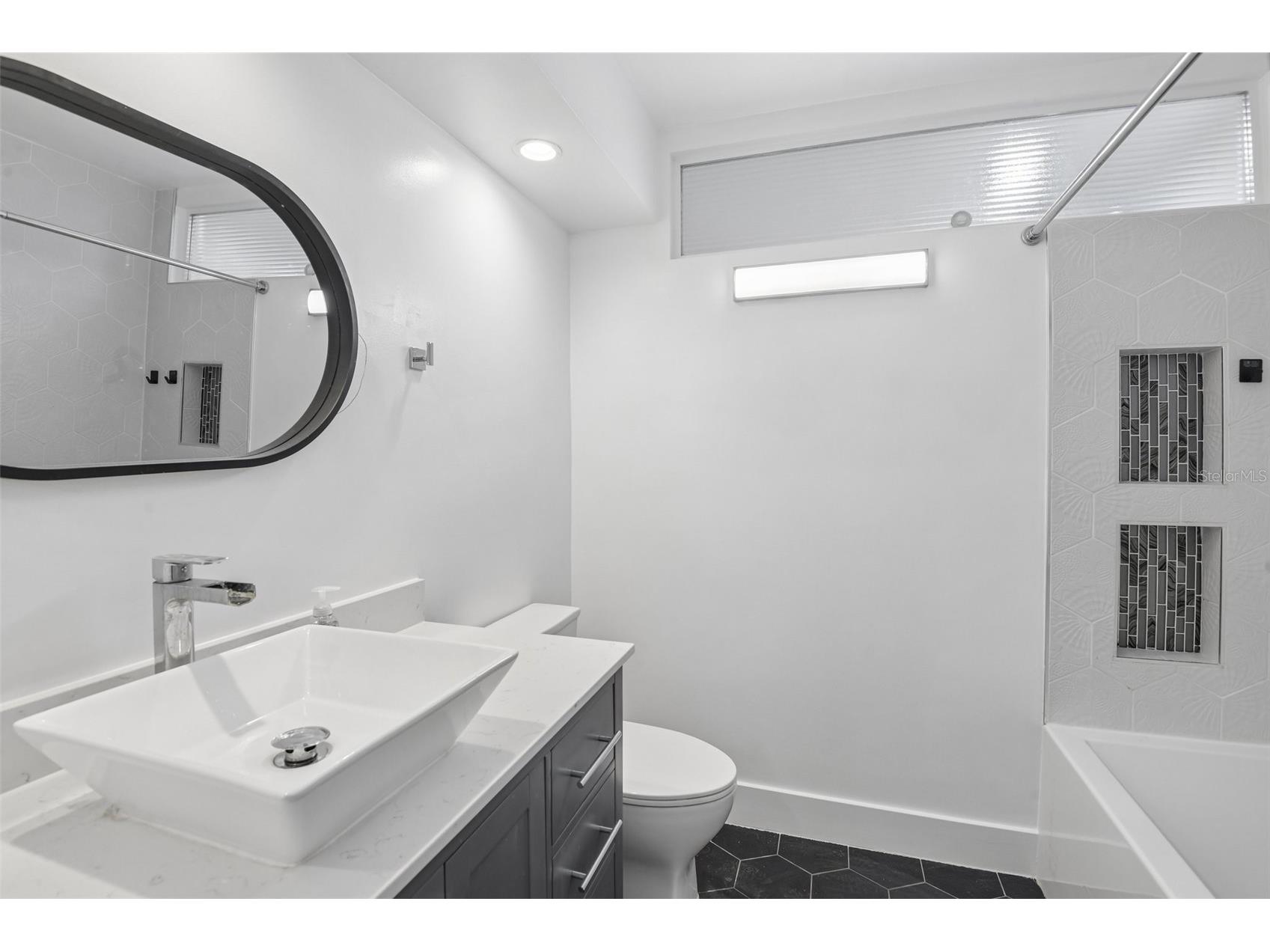 563 Eastview Road Largo FL 33770 TB8516144 image24