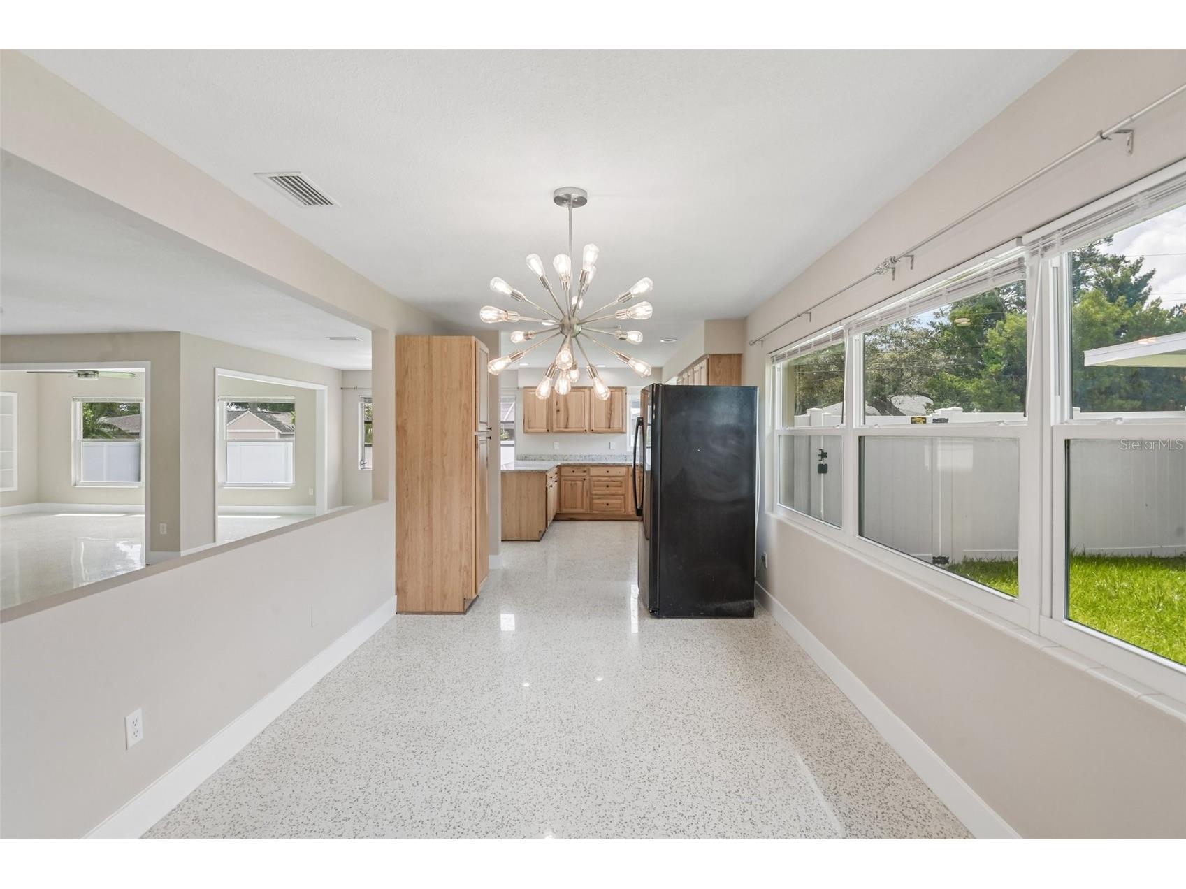 563 Eastview Road Largo FL 33770 TB8516144 image8