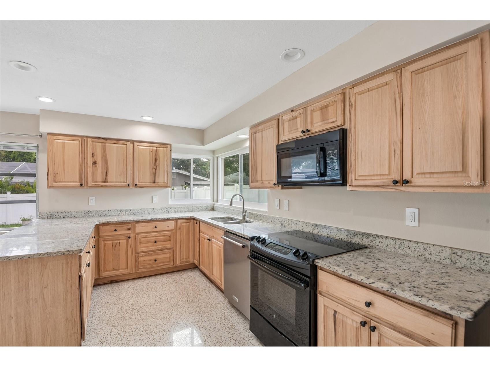 563 Eastview Road Largo FL 33770 TB8516144 image9