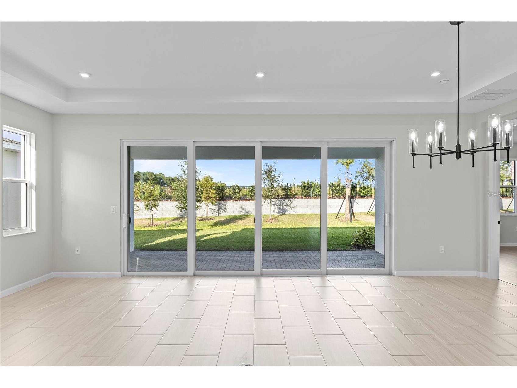 563 Hammock Oaks Boulevard Lady Lake FL 32159 W7887412 image12