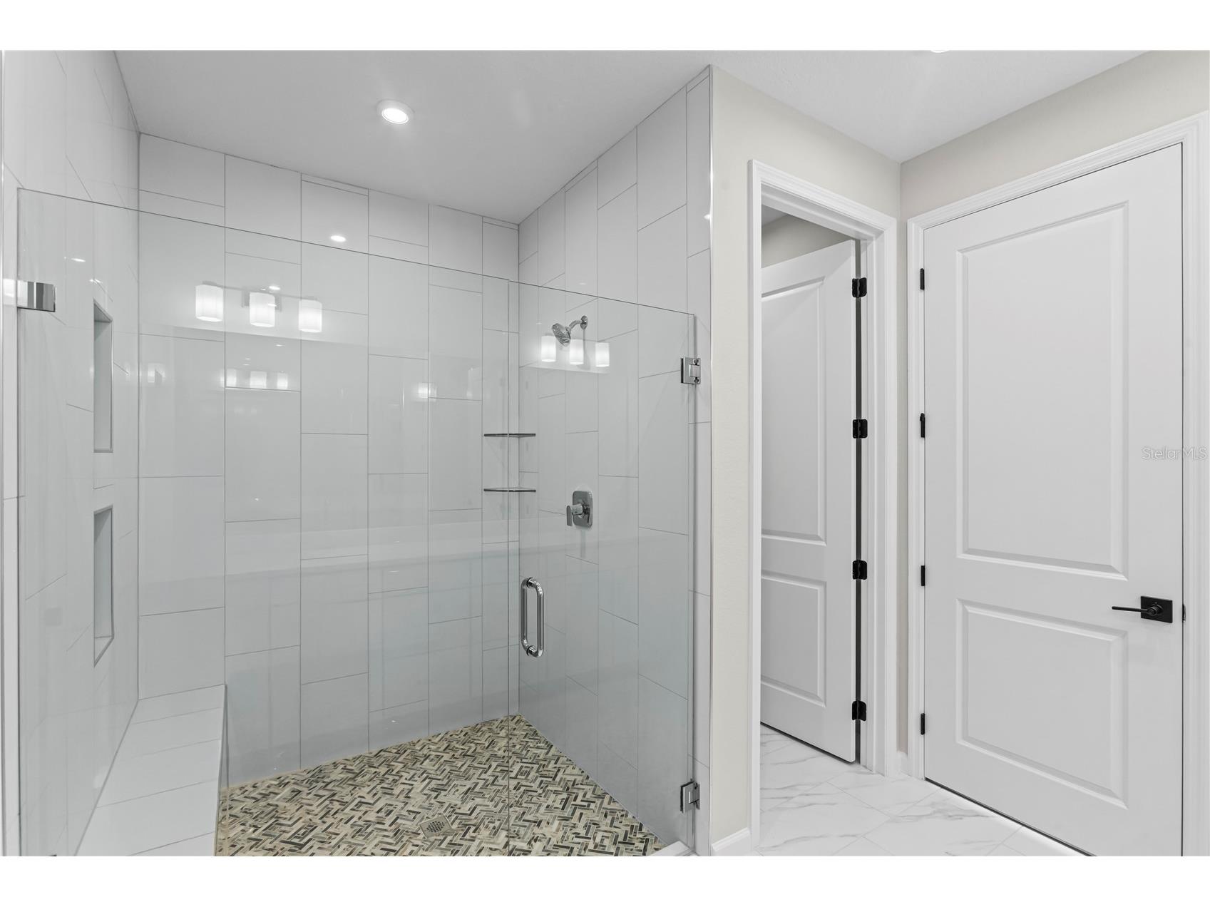 563 Hammock Oaks Boulevard Lady Lake FL 32159 W7887412 image16