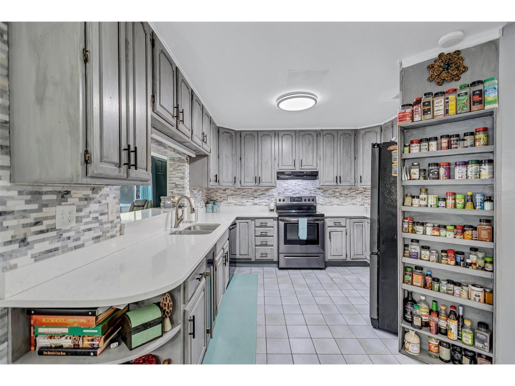 563 Lewis Boulevard SE Saint Petersburg FL 33705 - TAMPA BAY TB8497738 image11