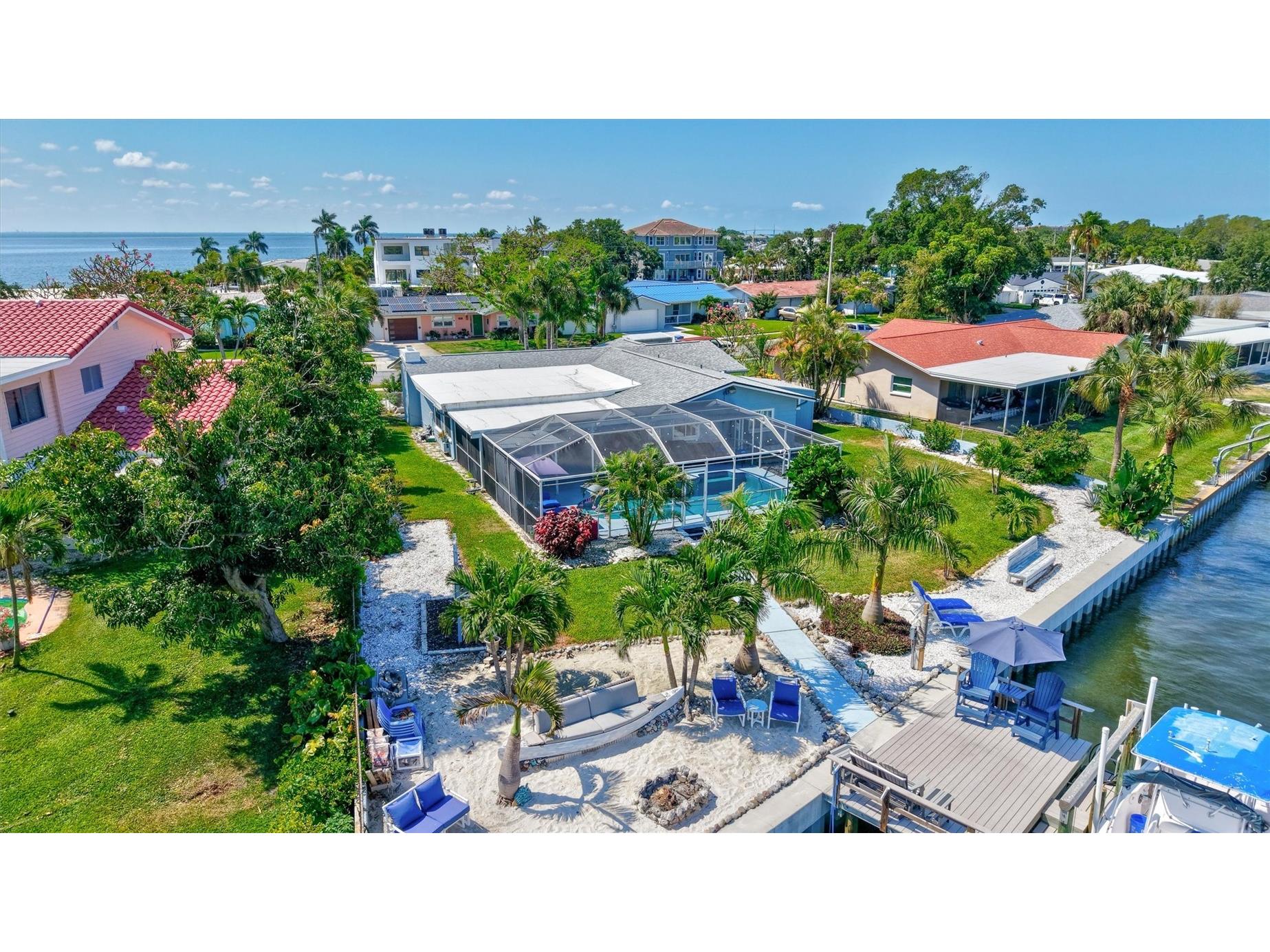 563 Lewis Boulevard SE Saint Petersburg FL 33705 - TAMPA BAY TB8497738 image3