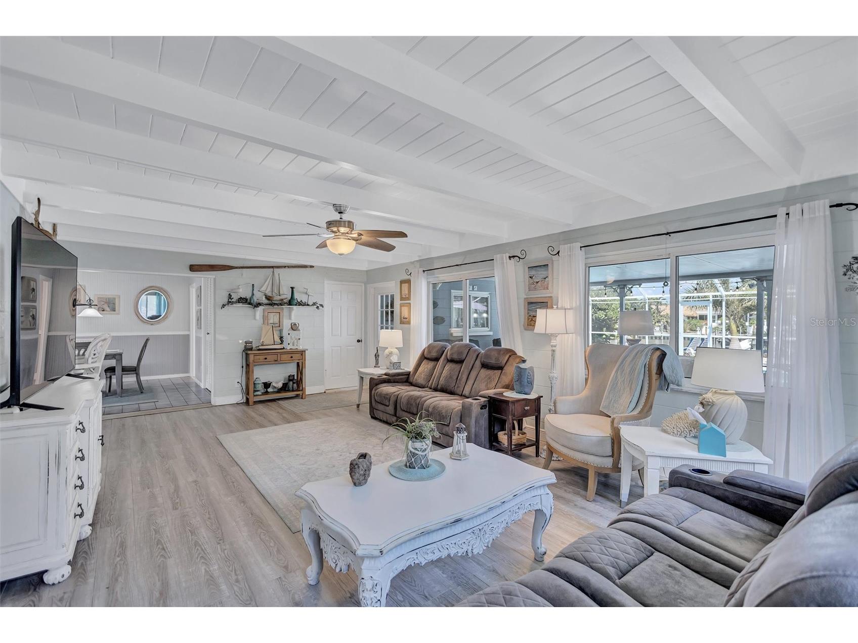 563 Lewis Boulevard SE Saint Petersburg FL 33705 - TAMPA BAY TB8497738 image7