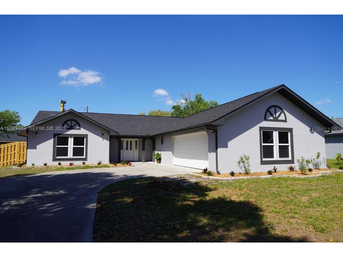 563 Presque Isle Drive Port Charlotte FL 33954 C7526419 image1