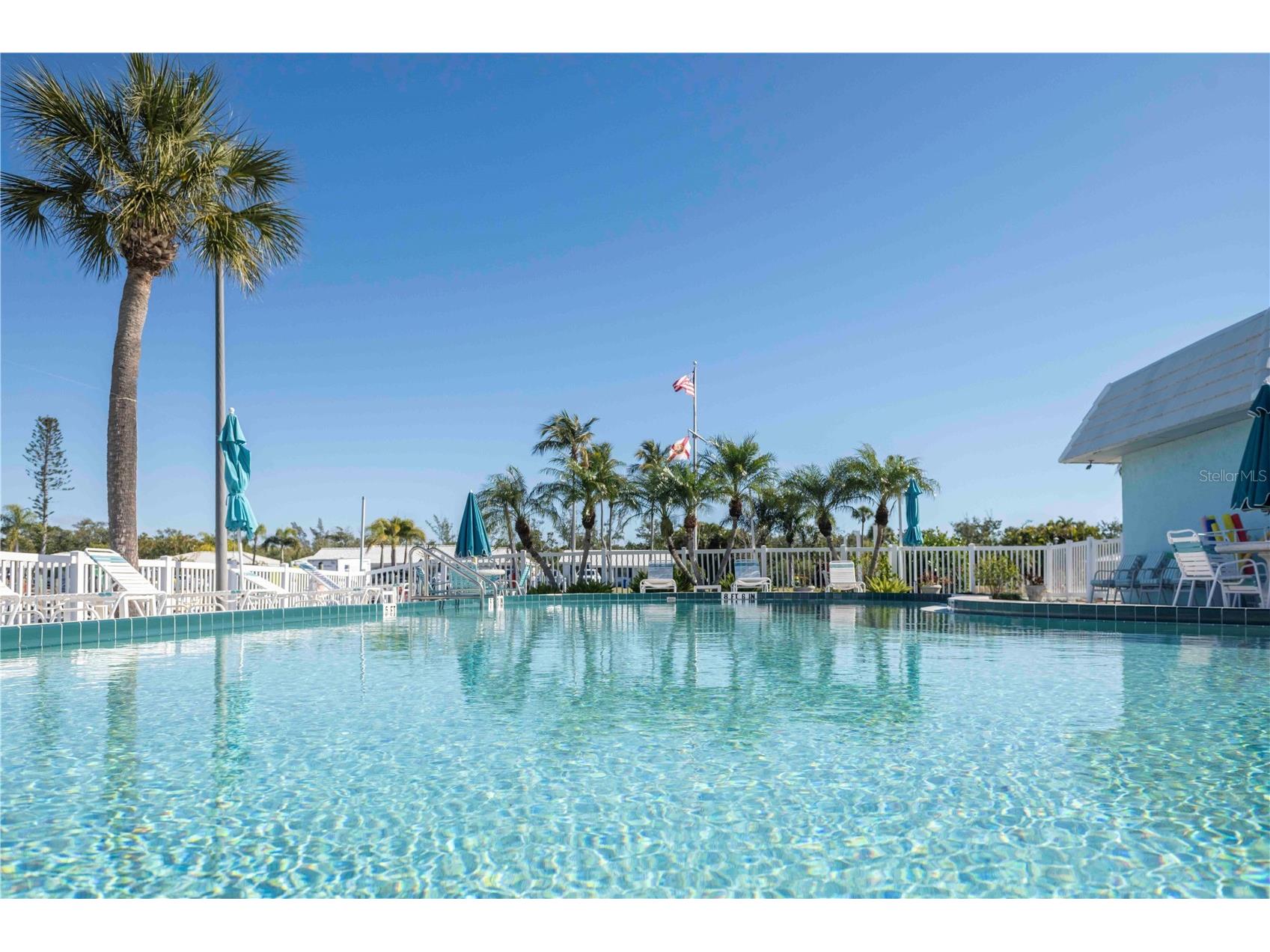 563 Spanish Drive S Longboat Key FL 34228 A4682513 image39