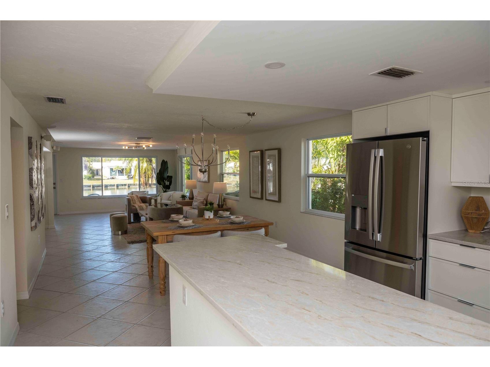 563 Spanish Drive S Longboat Key FL 34228 A4682513 image5