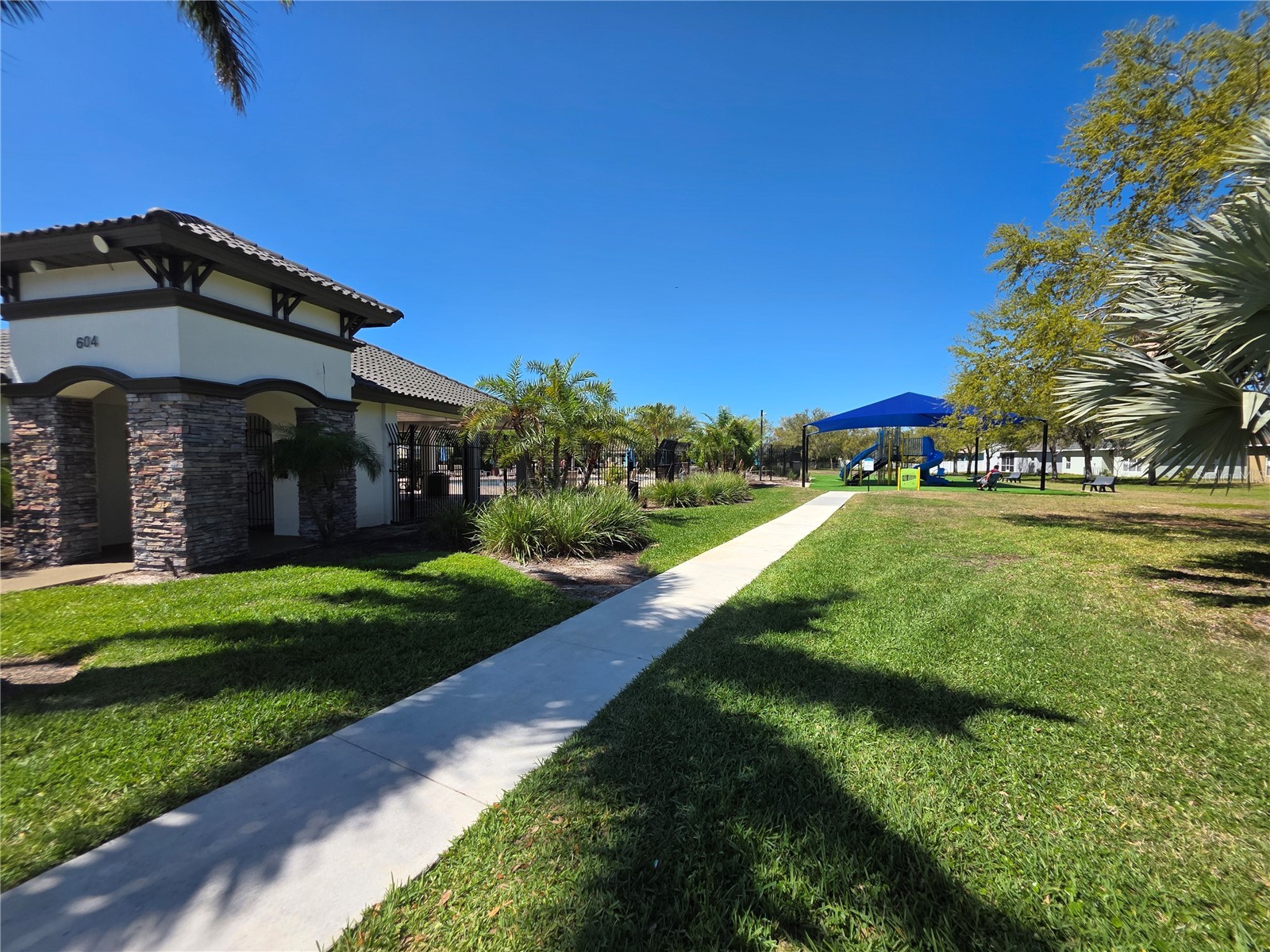 563 Vista Ridge Drive Ruskin FL 33570 TB8492281 image8