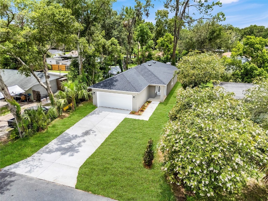 563 Winogene Avenue Umatilla FL 32784 O6303085 image1