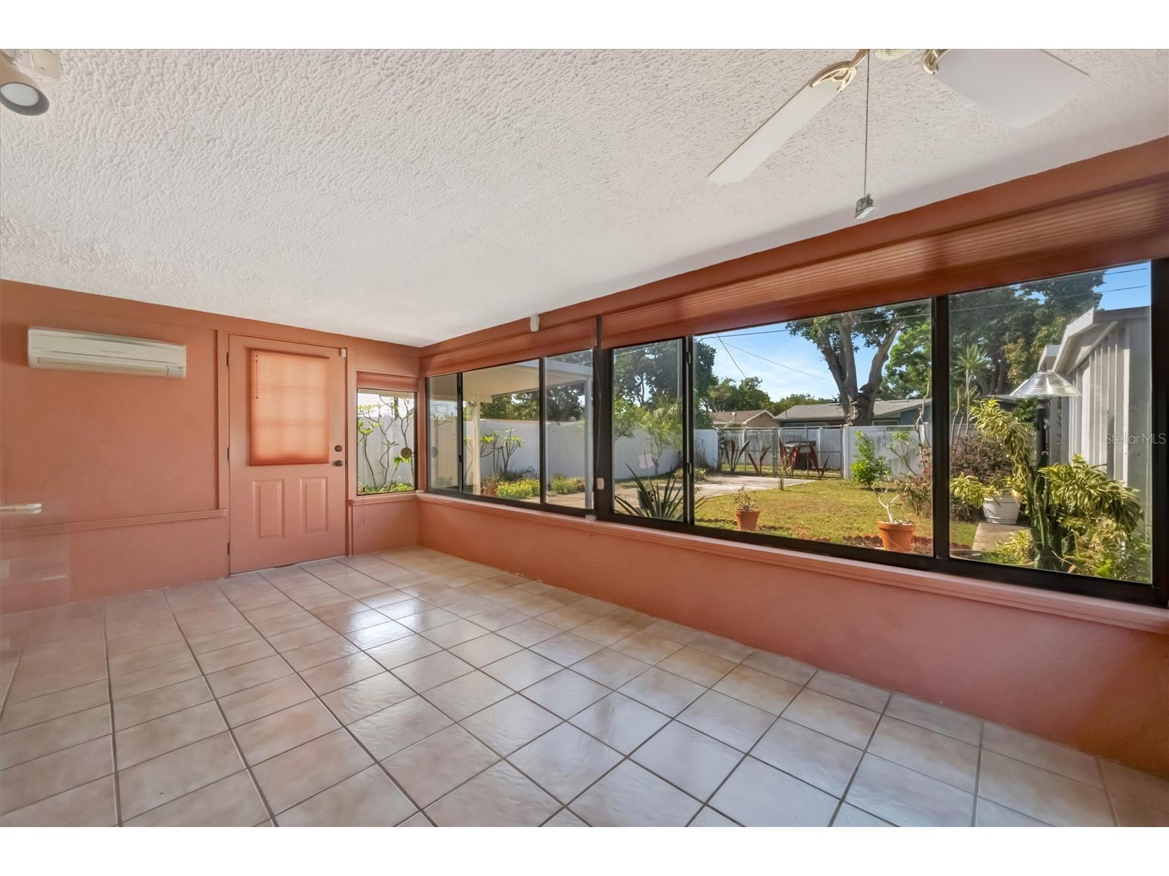 5630 13th Avenue N Saint Petersburg FL 33710 A4694648 image28