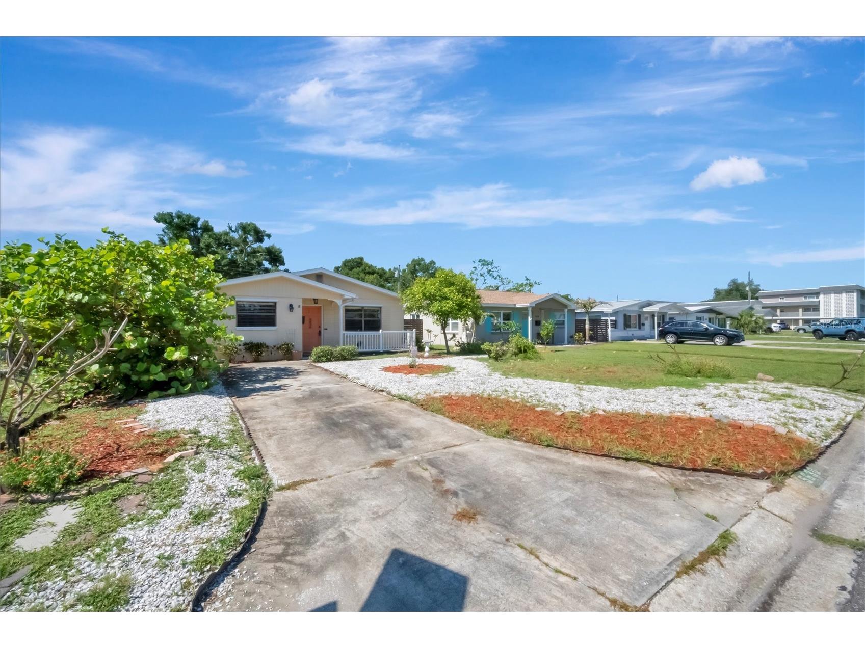 5630 13th Avenue N Saint Petersburg FL 33710 A4694648 image3