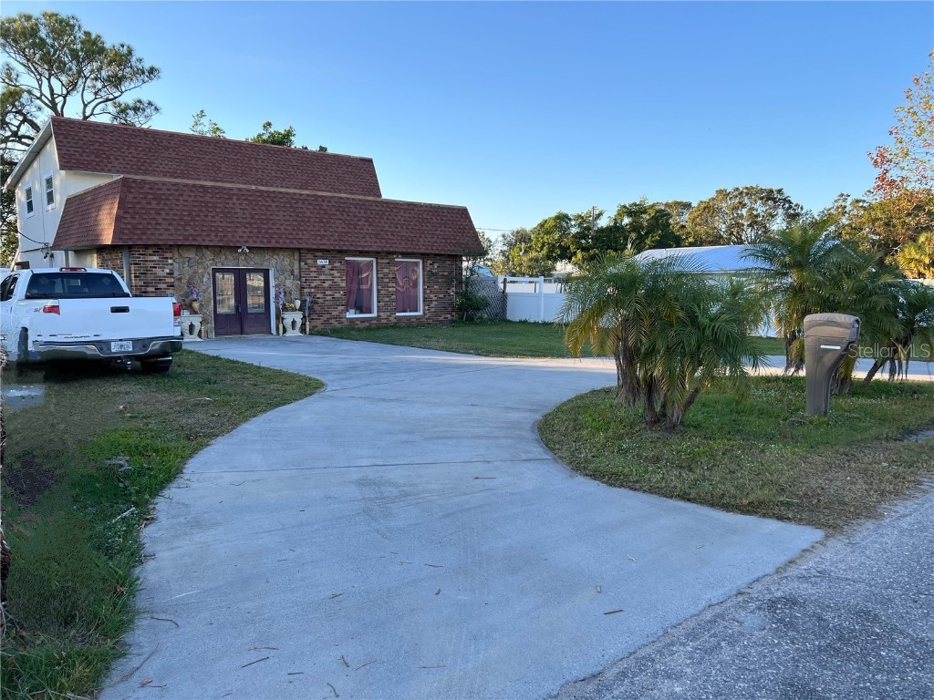 5630 3rd Street W Bradenton FL 34207 A4631772 image4