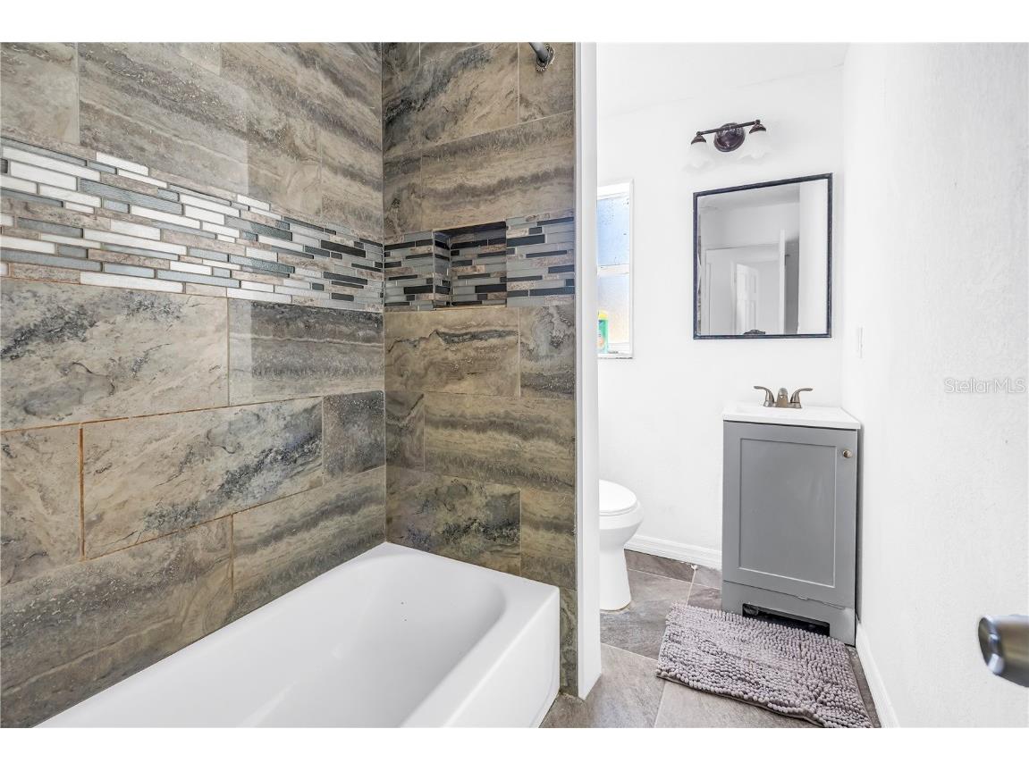 5630 6th Street S Saint Petersburg FL 33705 TB8453669 image28