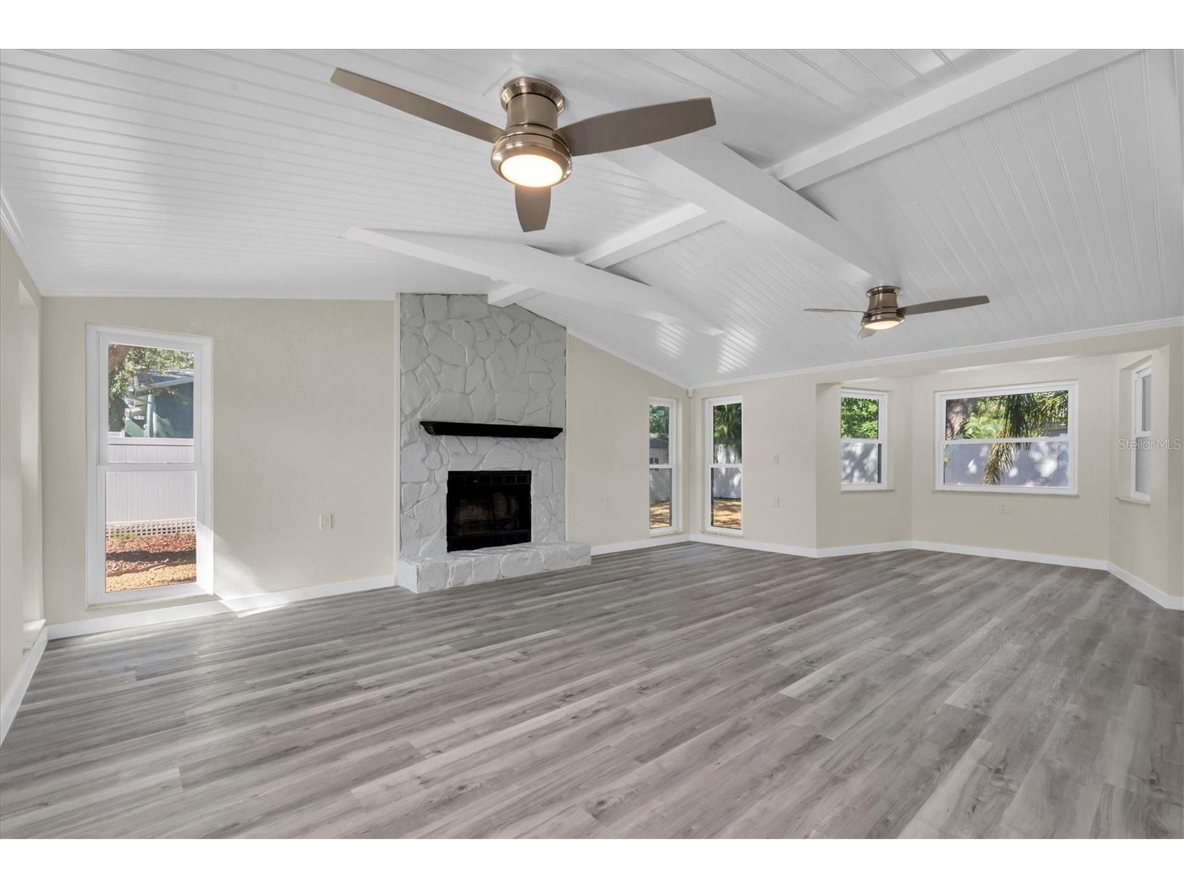 5630 Denver Street NE Saint Petersburg FL 33703 TB8444117 image11