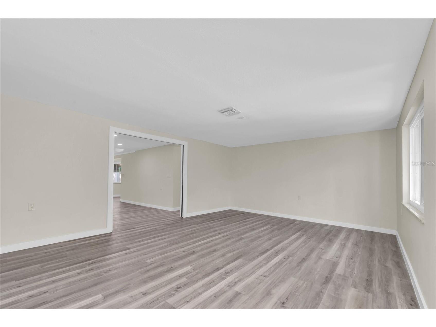 5630 Denver Street NE Saint Petersburg FL 33703 TB8444117 image8