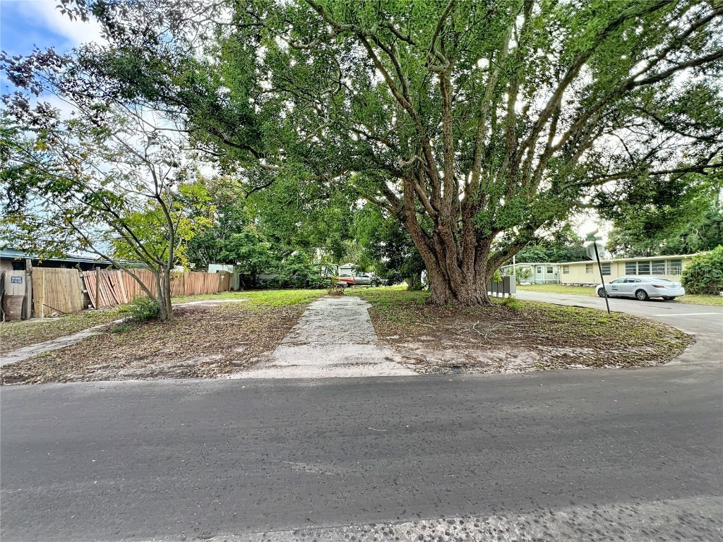 5630 Sunshine Park Drive New Port Richey FL 34652 W7881364 image4