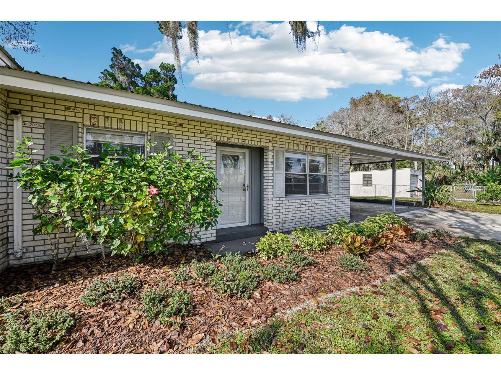 56305 Redbud Road Astor FL 32102 G5105691 image2