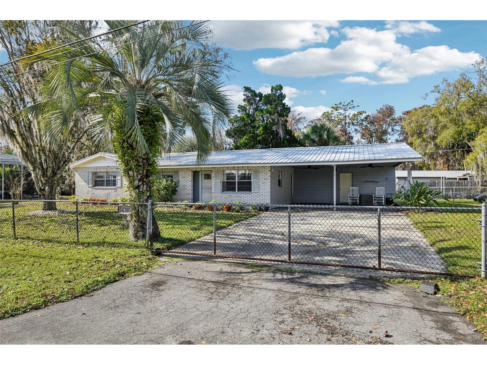 56305 Redbud Road Astor FL 32102 G5105691 image4