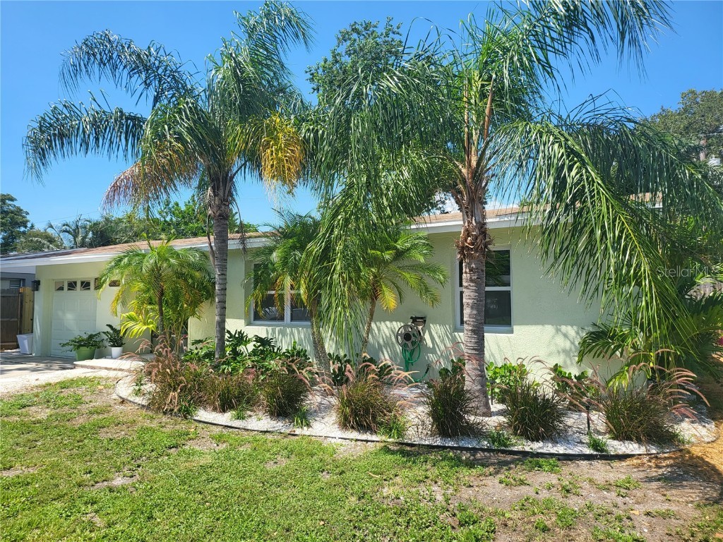 5631 65th Avenue N Pinellas Park FL 33781 U8211987 image1